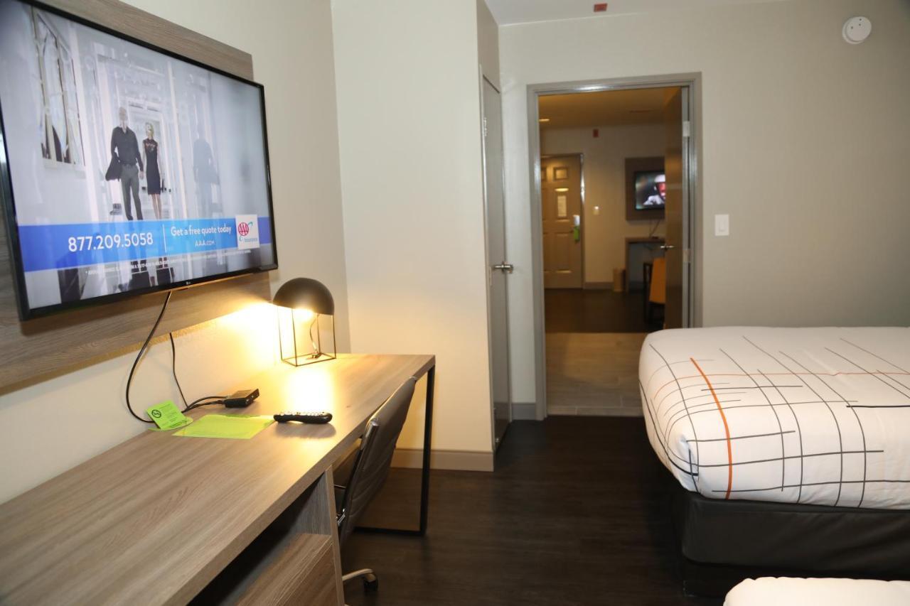 La Quinta By Wyndham Montgomery Eksteriør bilde